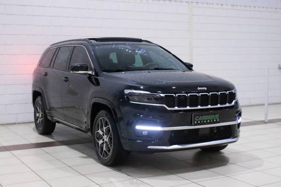 JEEP COMMANDER 1.3 T270 TURBO FLEX OVERLAND AT6 JEEP COMMANDER 1.3 T270 TURBO FLEX OVERLAND AT6